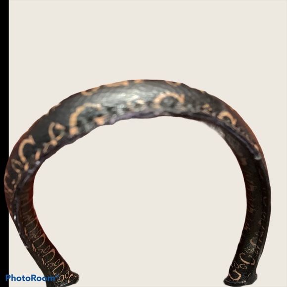 Guess Bag - Picture 7 of 13